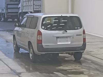 Toyota Succeed