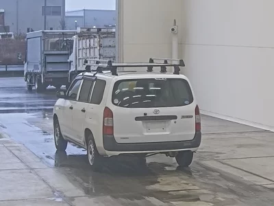 Toyota Succeed