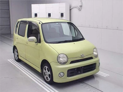 Daihatsu MOVE LATTE