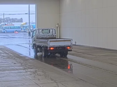 Toyota DYNA  с аукциона в Японии