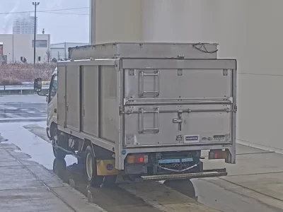 Toyota DYNA  с аукциона в Японии