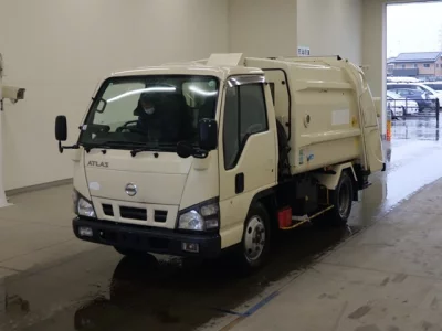 Nissan ATLAS  с аукциона в Японии