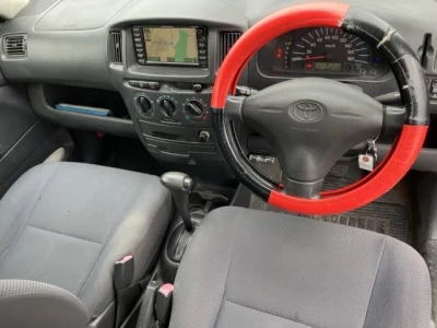 Toyota PROBOX  с аукциона в Японии