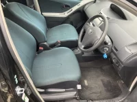 Toyota VITZ лот № 20143 оценка 4  с аукциона в Японии 7