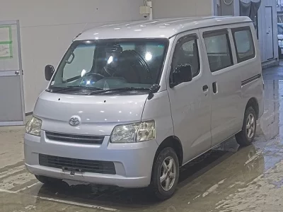 Toyota LiteAce Van
