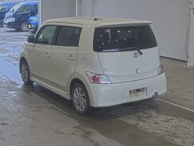 Toyota bB
