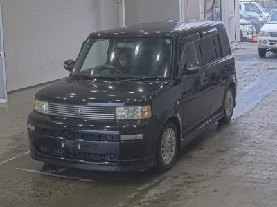 Toyota BB  с аукциона в Японии