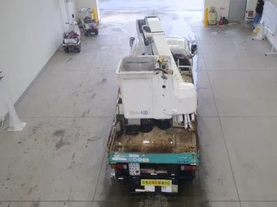 Toyota DYNA  с аукциона в Японии