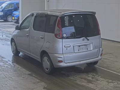 Toyota Funcargo