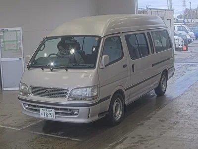 Toyota HiAce Van