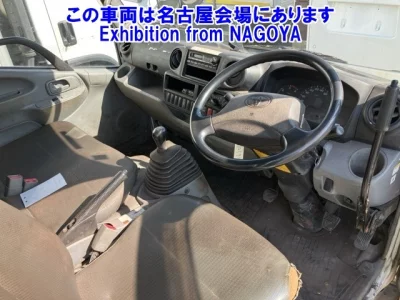 Toyota DYNA  с аукциона в Японии