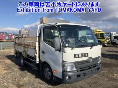 Toyota DYNA  с аукциона в Японии