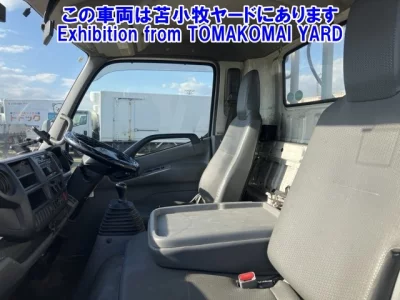 Toyota DYNA  с аукциона в Японии