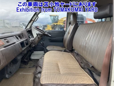 Toyota DYNA  с аукциона в Японии