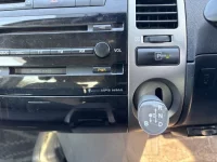 Toyota Prius лот № 20098 оценка 3  с аукциона в Японии 4