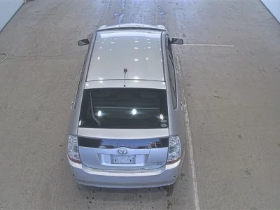 Toyota Prius  с аукциона в Японии