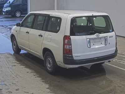 Toyota Succeed