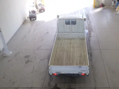 Toyota DYNA  с аукциона в Японии