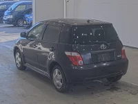 Toyota IST лот № 20388 оценка 3.5  с аукциона в Японии 1