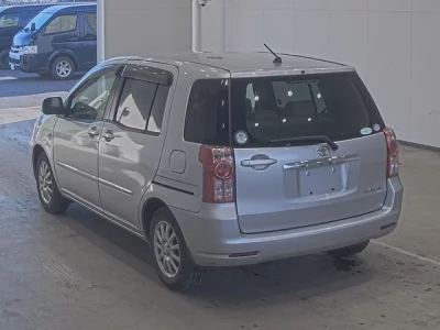 Toyota Raum