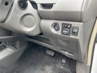 Toyota VITZ лот № 20586 оценка 3.5  с аукциона в Японии 5