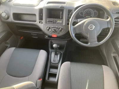 Nissan AD