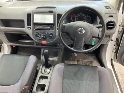 Nissan AD