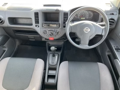 Nissan AD