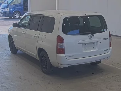 Toyota Succeed