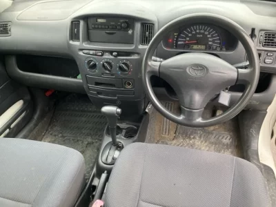 Toyota PROBOX  с аукциона в Японии