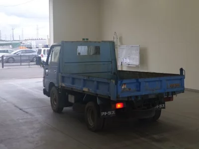 Nissan ATLAS