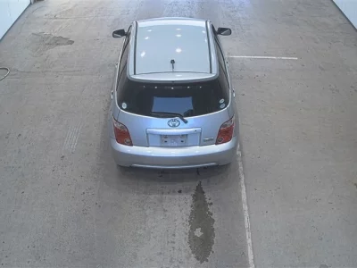 Toyota IST  с аукциона в Японии