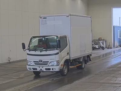 Toyota DYNA