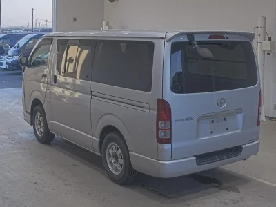Toyota RegiusAce