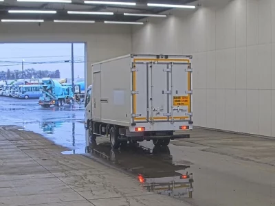 Hino DUTRO  с аукциона в Японии