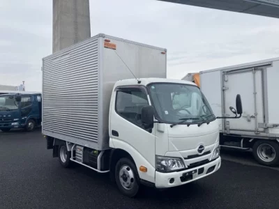Hino DUTRO  с аукциона в Японии