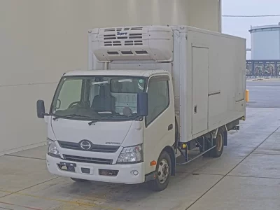Hino DUTRO  с аукциона в Японии