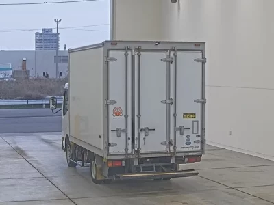 Nissan ATLAS