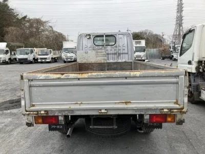 Nissan ATLAS