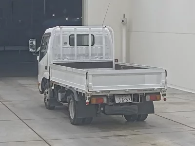 Hino DUTRO  с аукциона в Японии