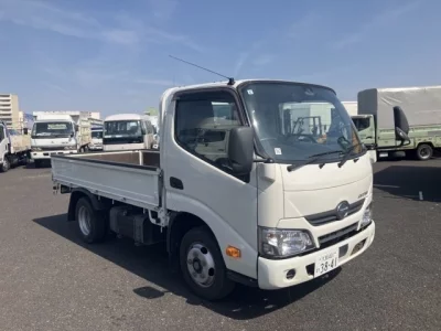 Hino DUTRO  с аукциона в Японии