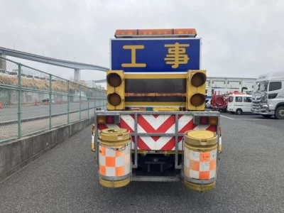 Mitsubishi FUSO TRUCK  с аукциона в Японии