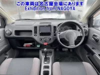 Mitsubishi LANCER VAN лот № 70007 оценка 3.5  с аукциона в Японии 3