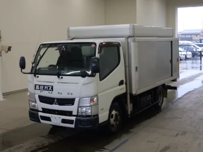 Mitsubishi Fuso Canter