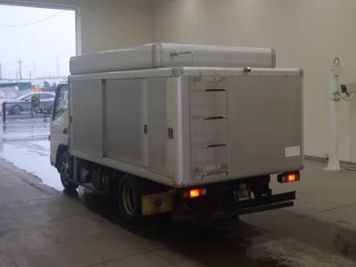 Mitsubishi Fuso Canter