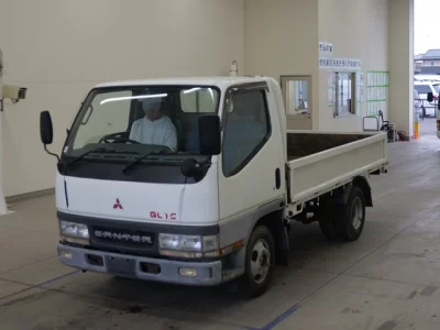 Mitsubishi Fuso Canter