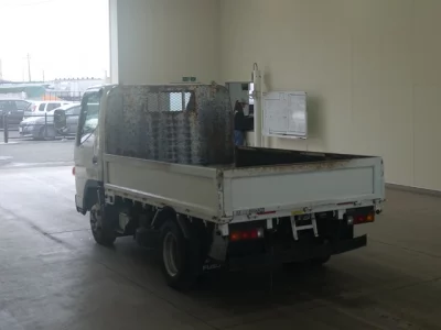 Mitsubishi Fuso Canter