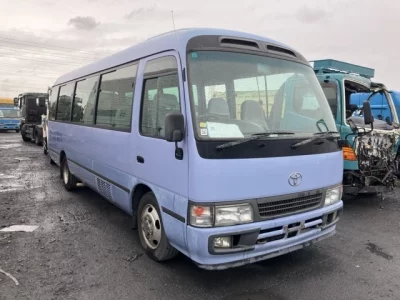Toyota COASTER