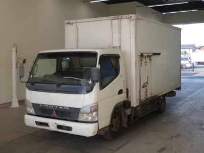 Mitsubishi Fuso Canter