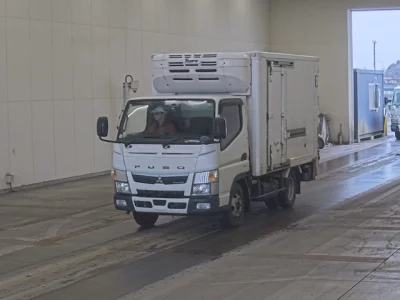 Mitsubishi Fuso Canter